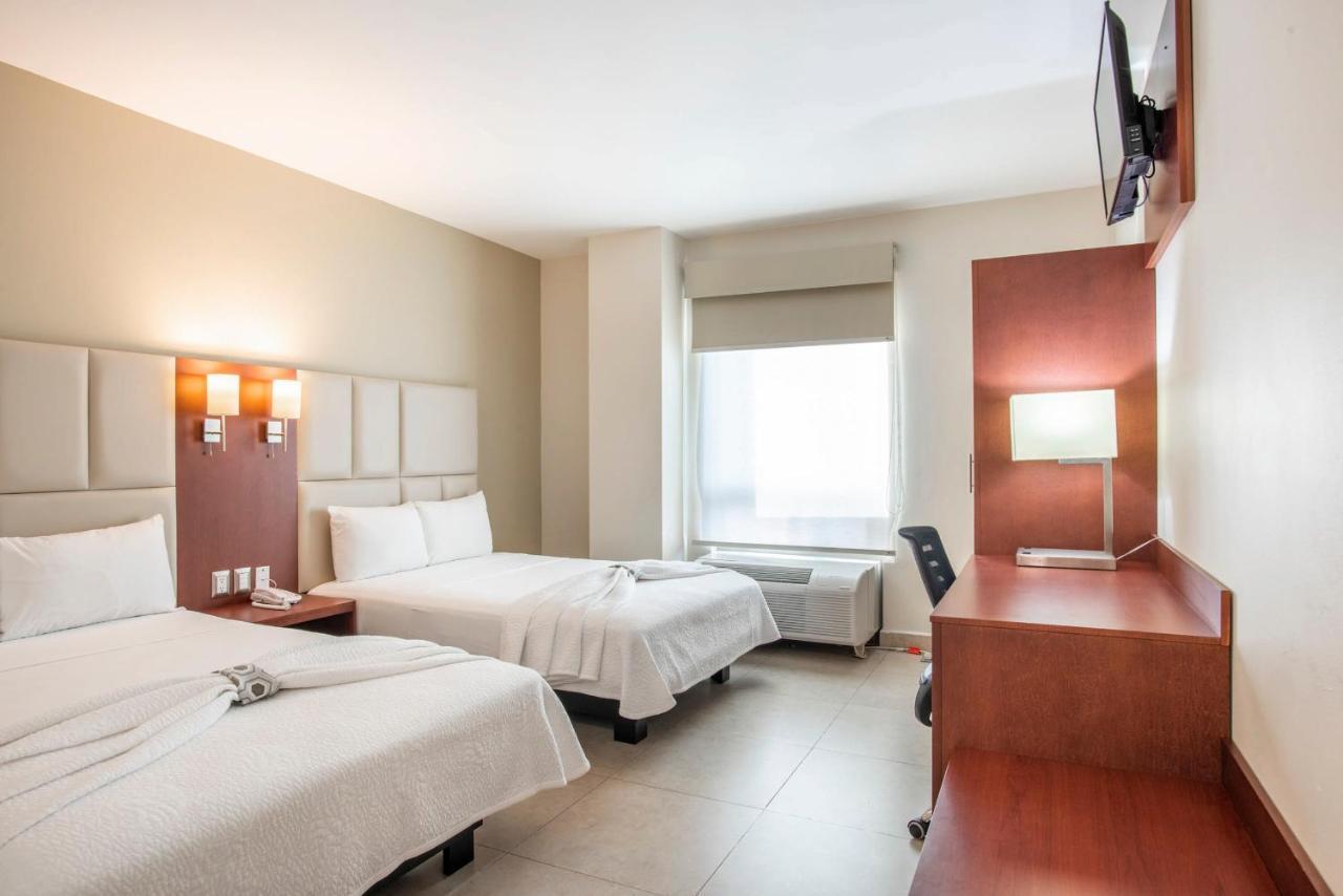 Hotel Ave Inn Mazatlan Ngoại thất bức ảnh