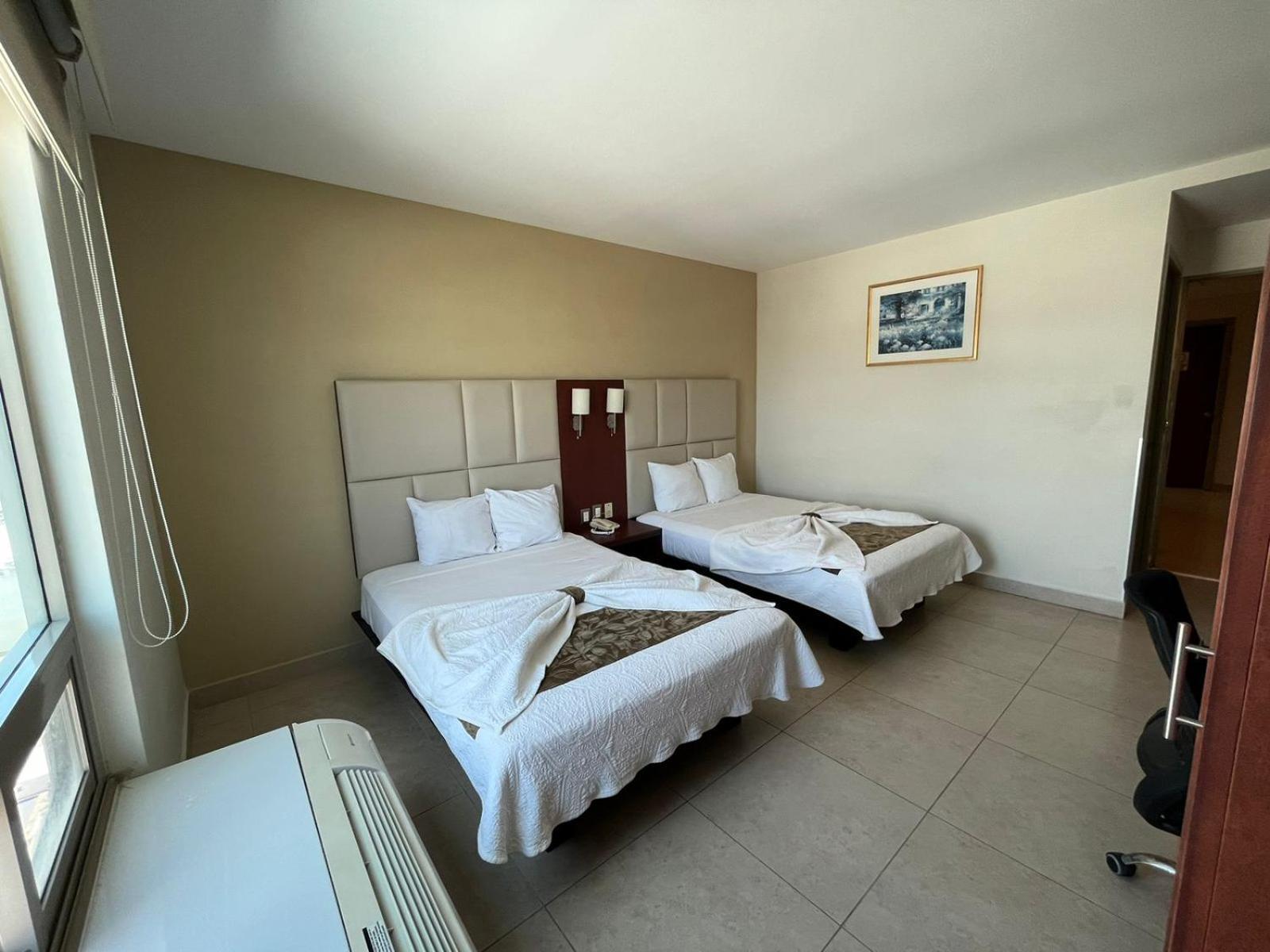 Hotel Ave Inn Mazatlan Ngoại thất bức ảnh