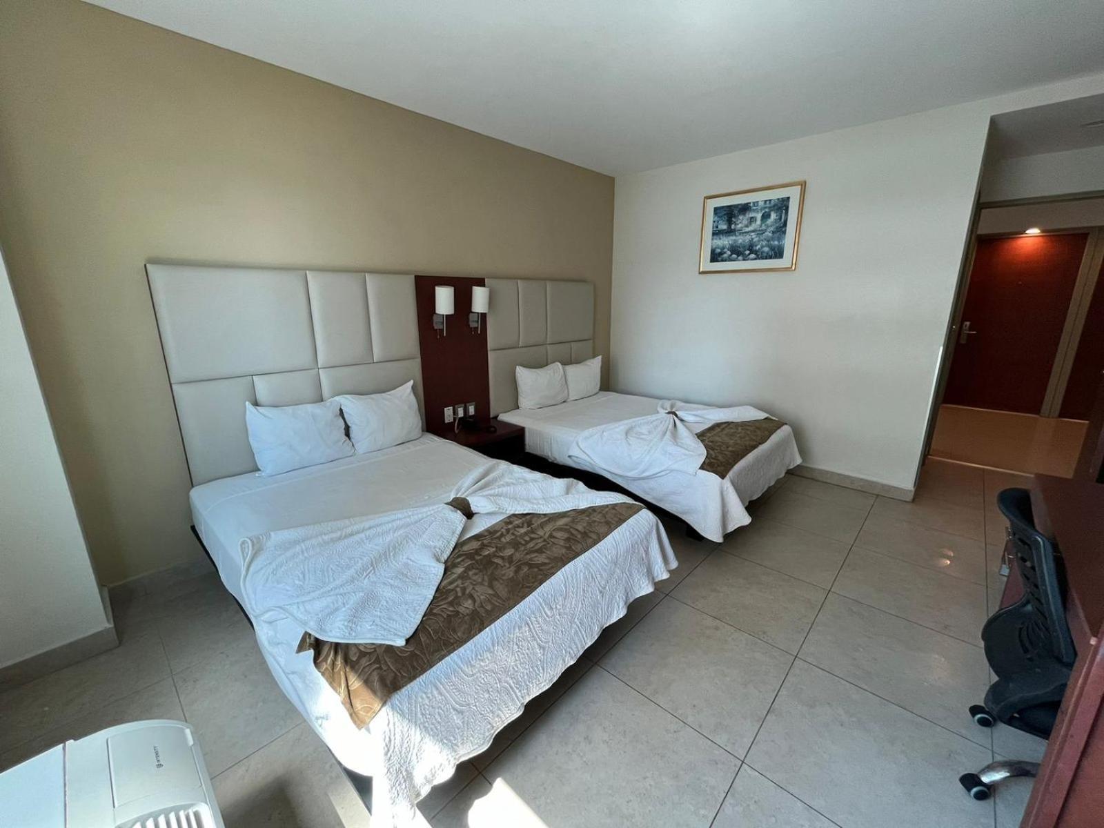 Hotel Ave Inn Mazatlan Ngoại thất bức ảnh