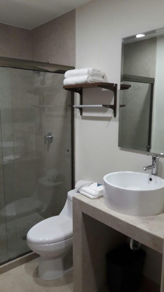 Hotel Ave Inn Mazatlan Ngoại thất bức ảnh